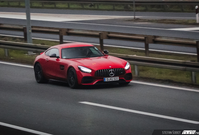 Mercedes-AMG GT S C190 2019