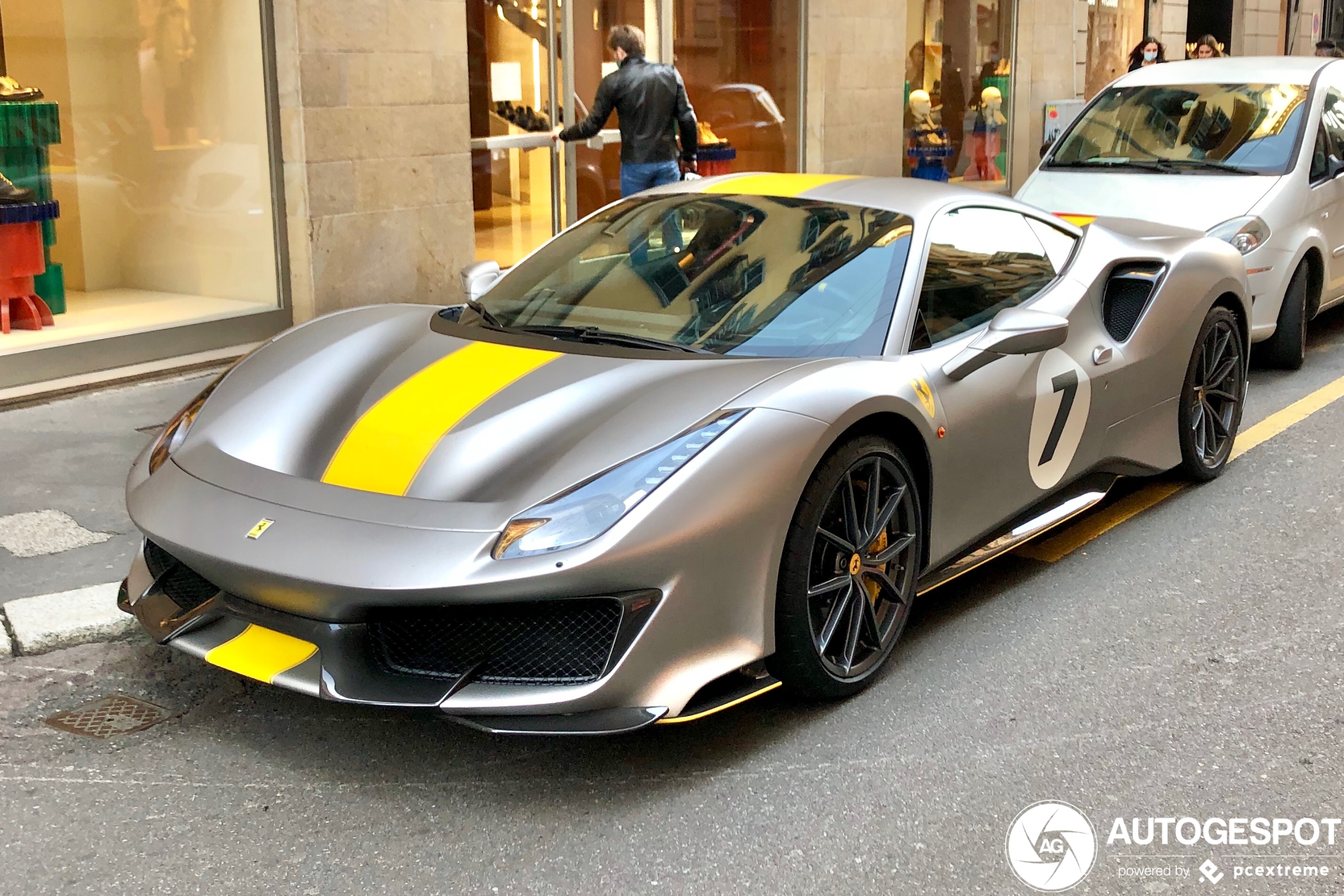 Ferrari 488 Pista