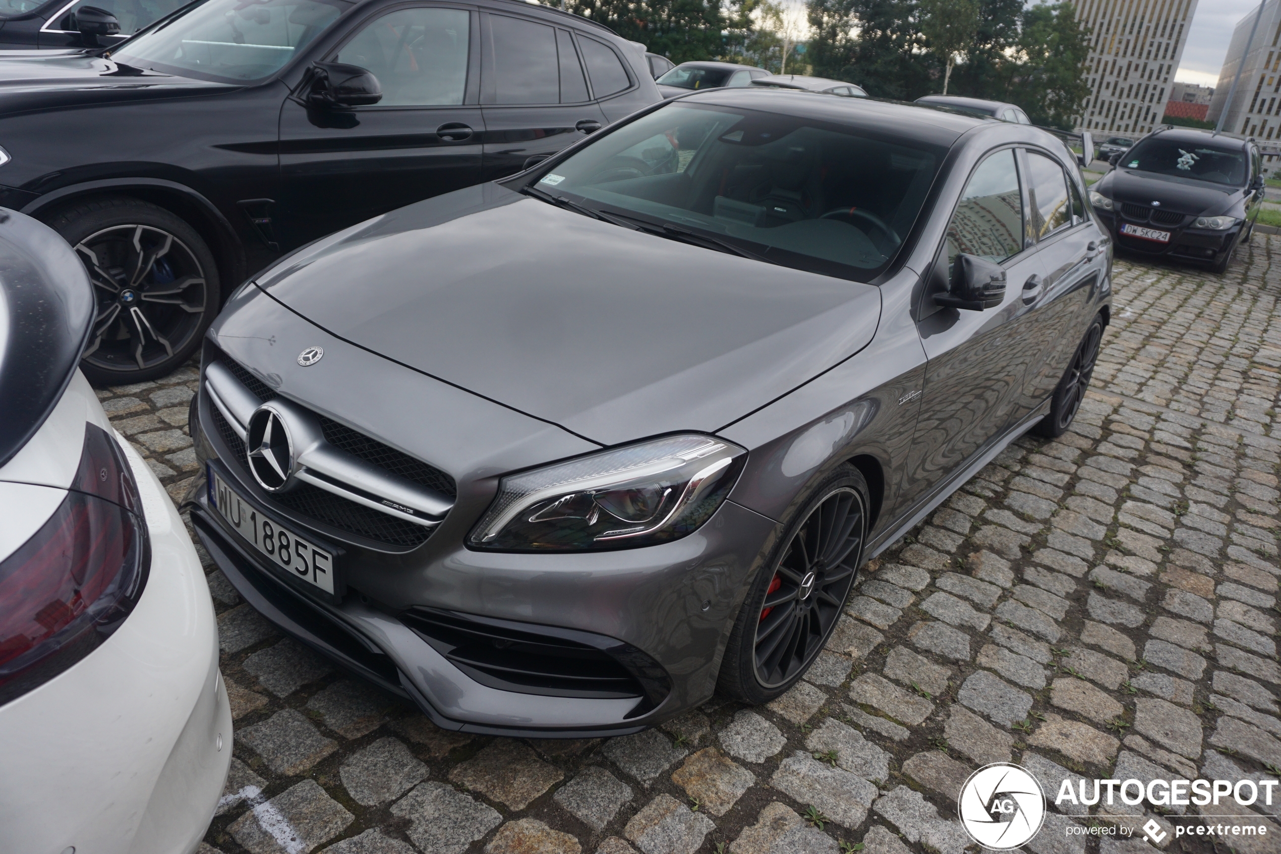 Mercedes-AMG A 45 W176 2015