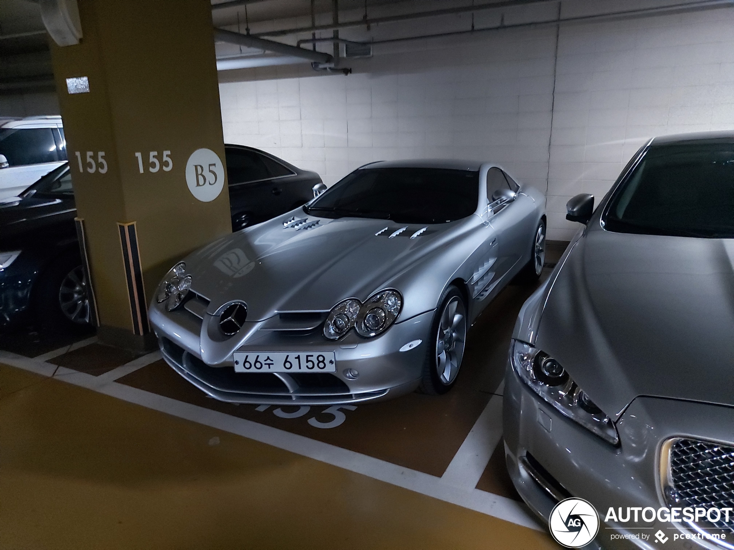 Mercedes-Benz SLR McLaren