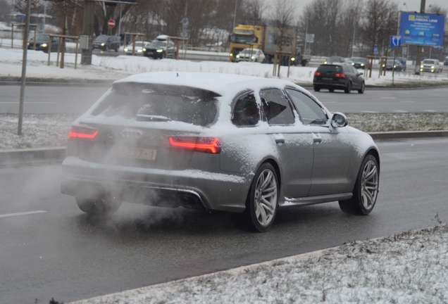 Audi RS6 Avant C7 2015