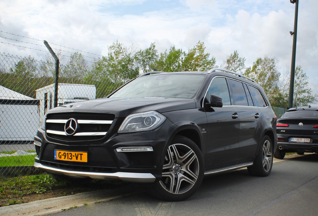 Mercedes-Benz GL 63 AMG X166