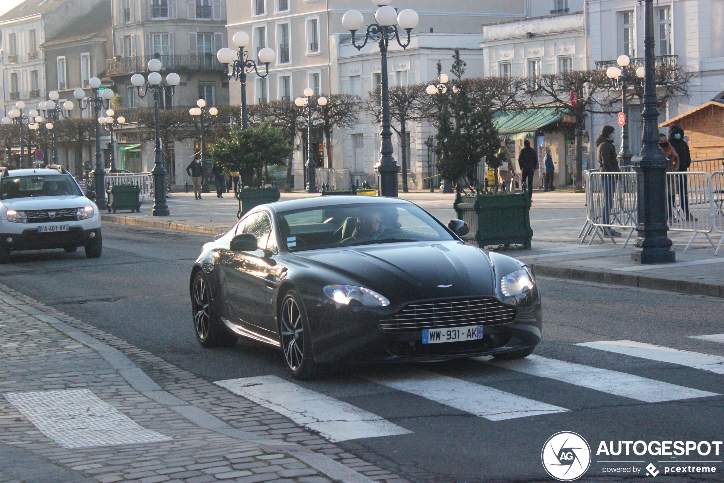 Aston Martin V8 Vantage