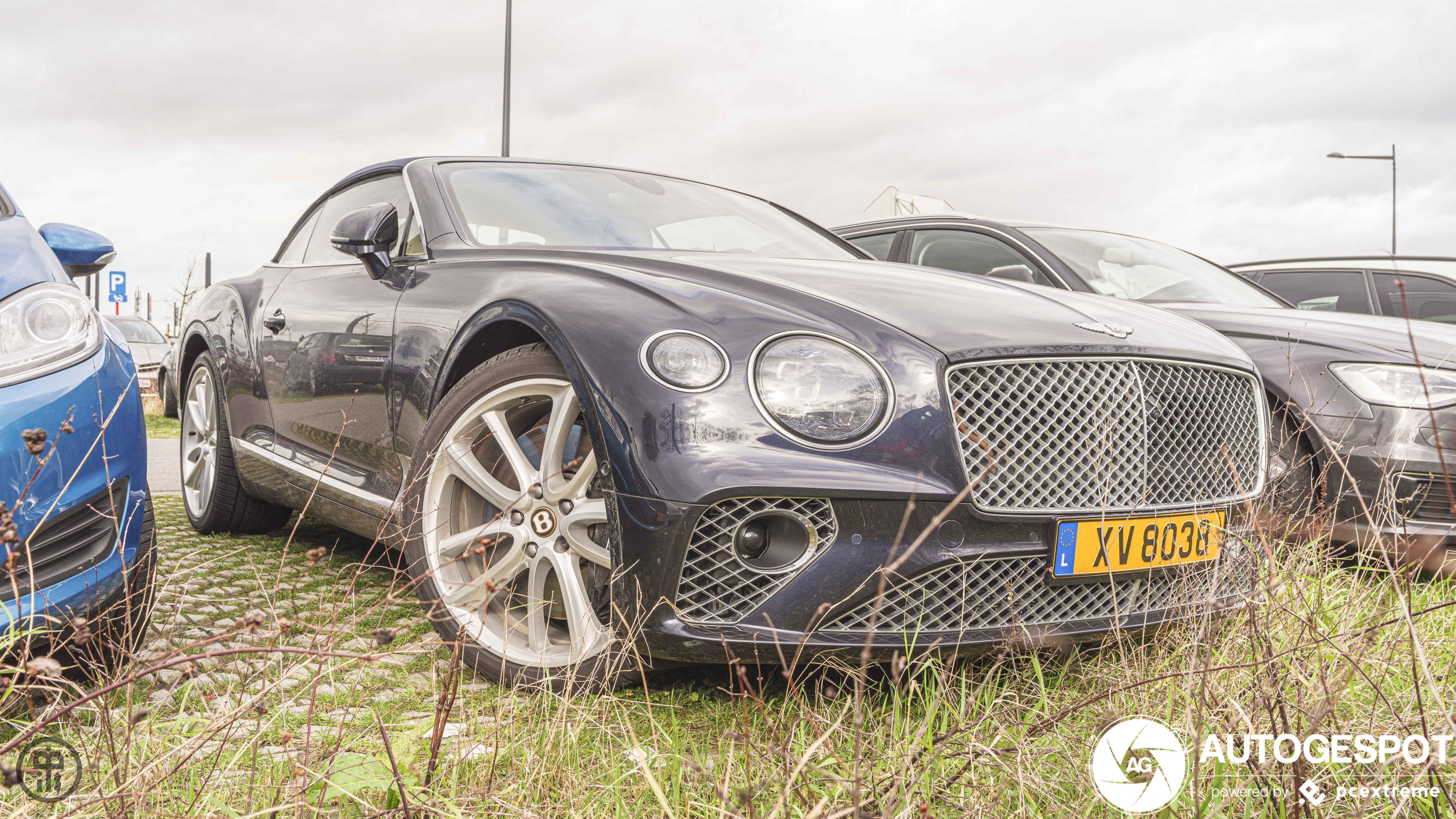 Bentley Continental GTC 2019