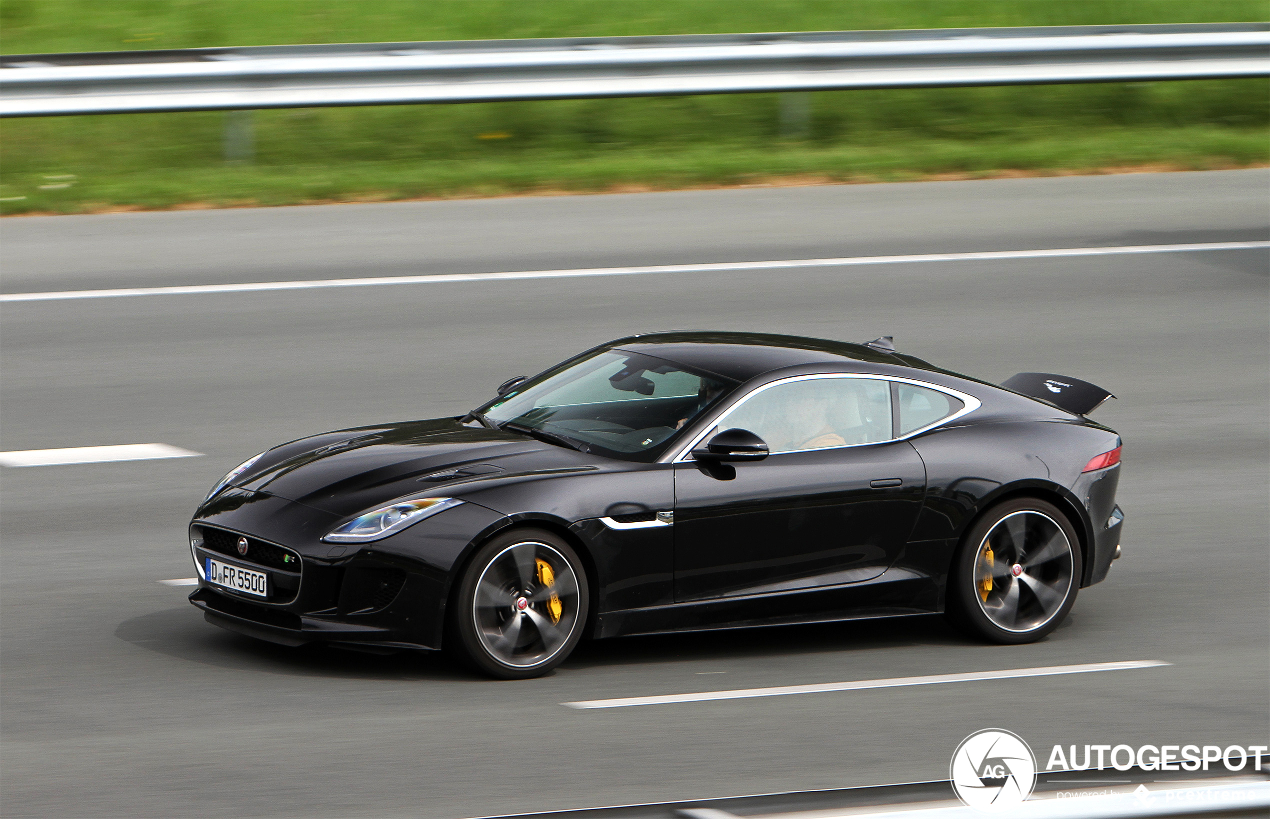 Jaguar F-TYPE R AWD Coupé