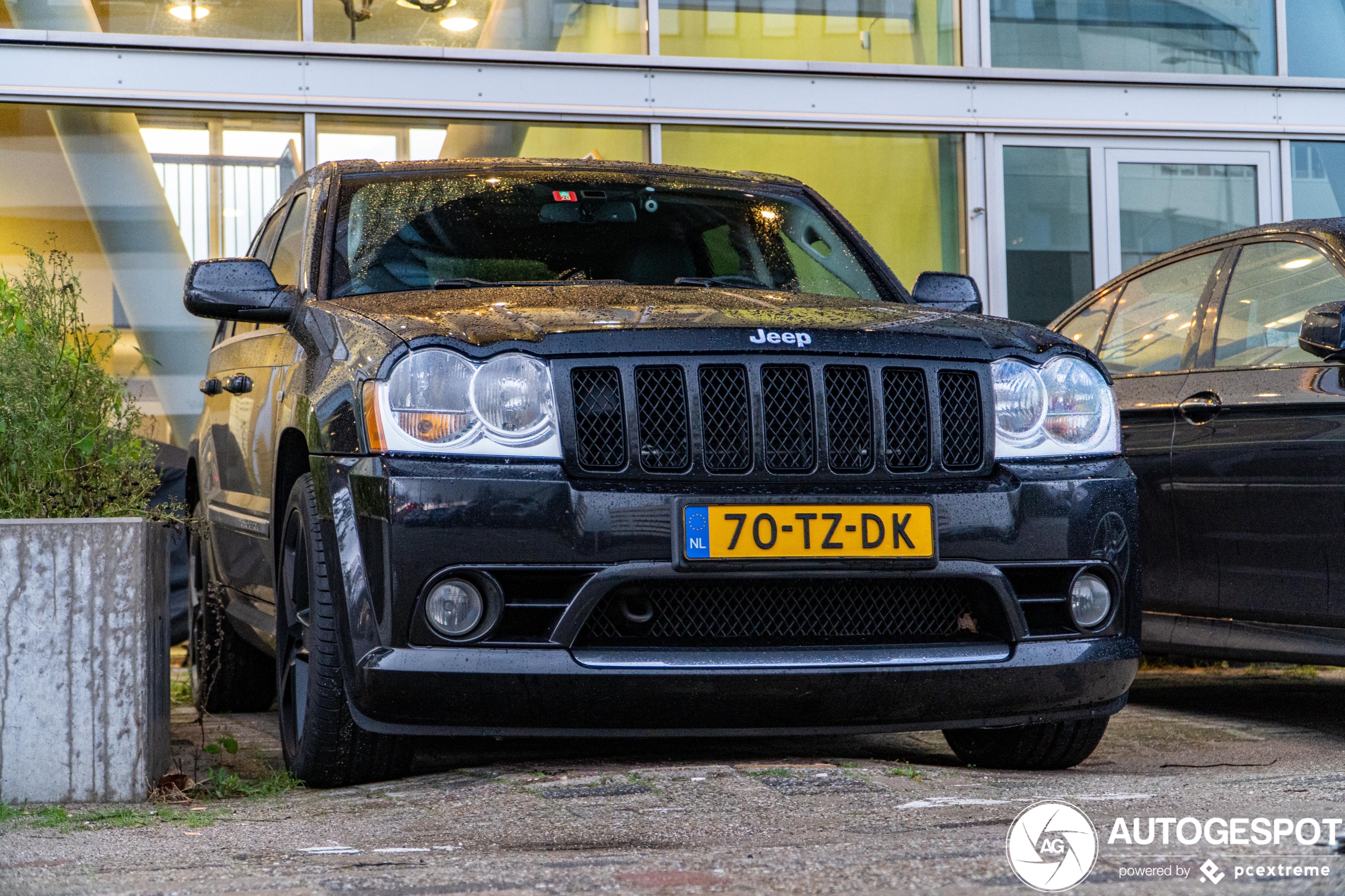 Jeep Grand Cherokee SRT-8 2005