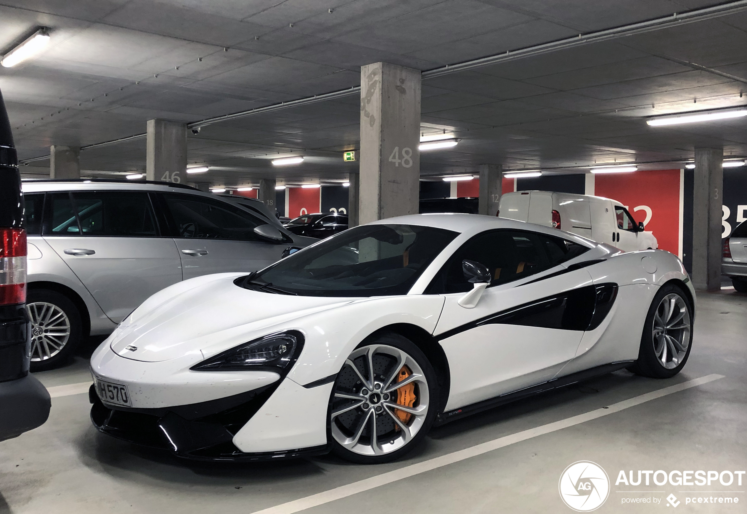 McLaren 570S