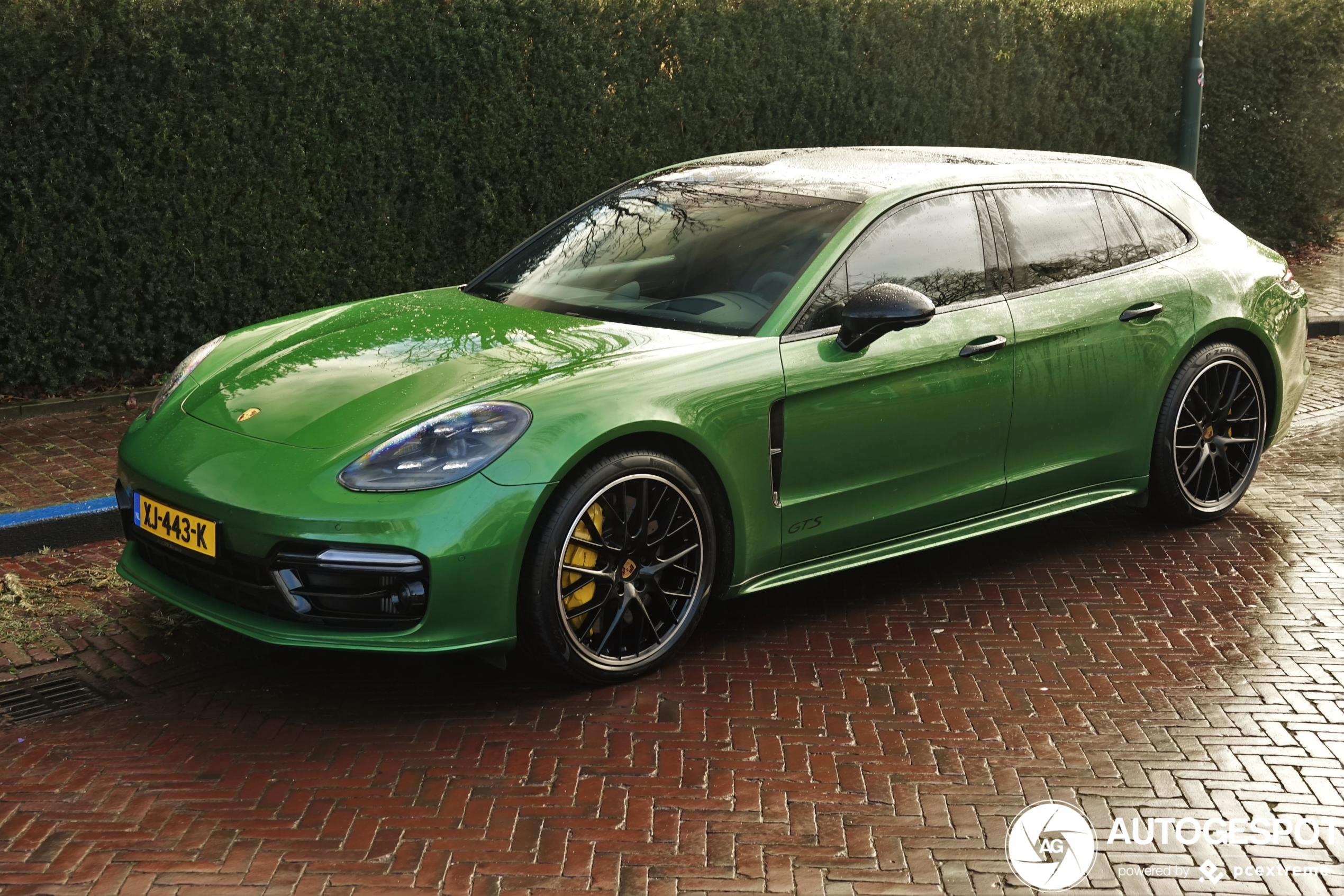 Porsche 971 Panamera GTS Sport Turismo