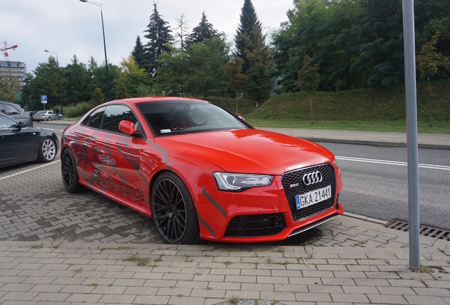 Audi RS5 B8 2012