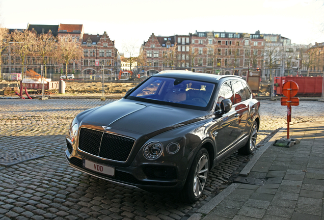 Bentley Bentayga V8