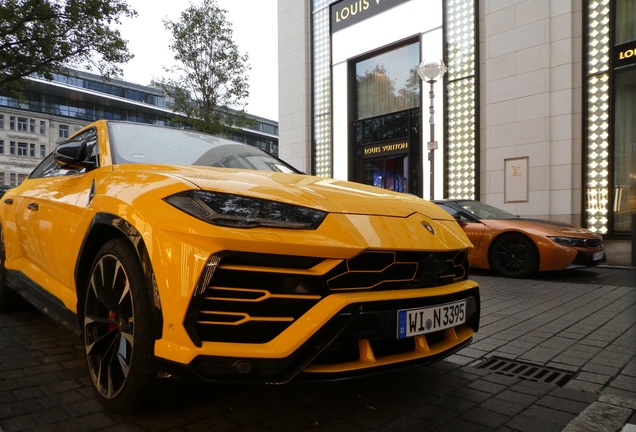 Lamborghini Urus