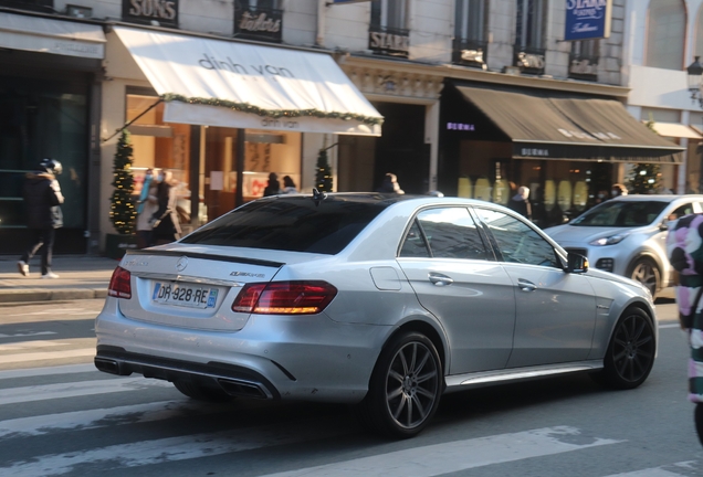 Mercedes-Benz E 63 AMG S W212