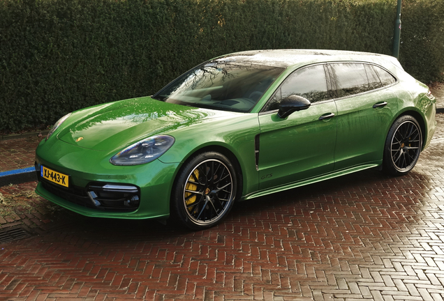 Porsche 971 Panamera GTS Sport Turismo