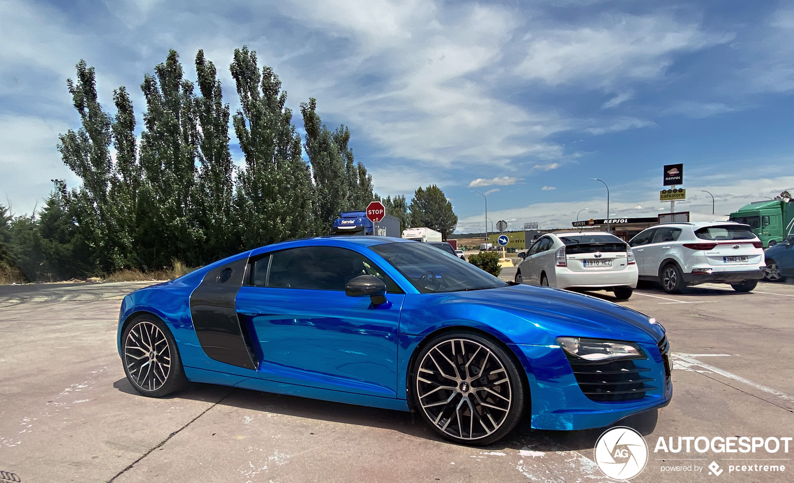 Audi R8