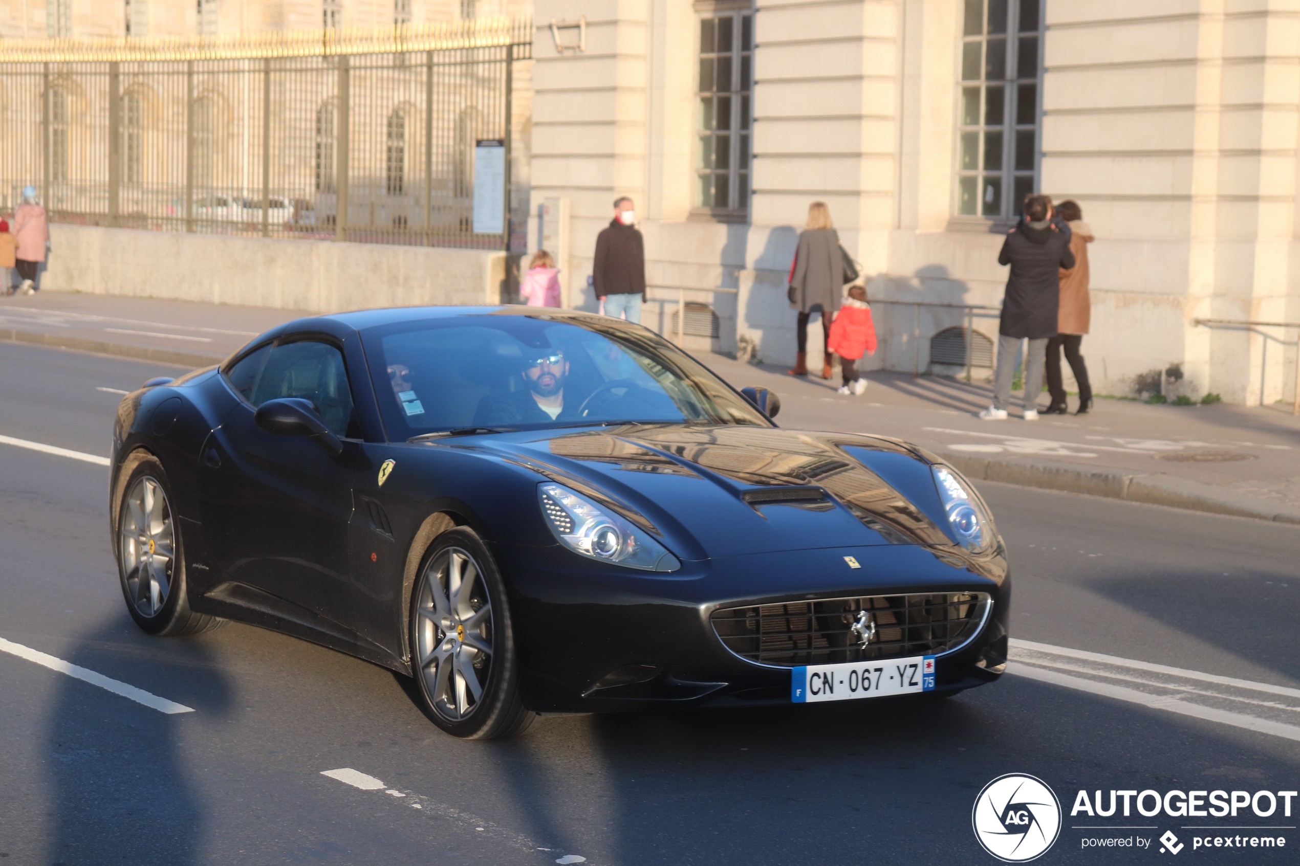 Ferrari California