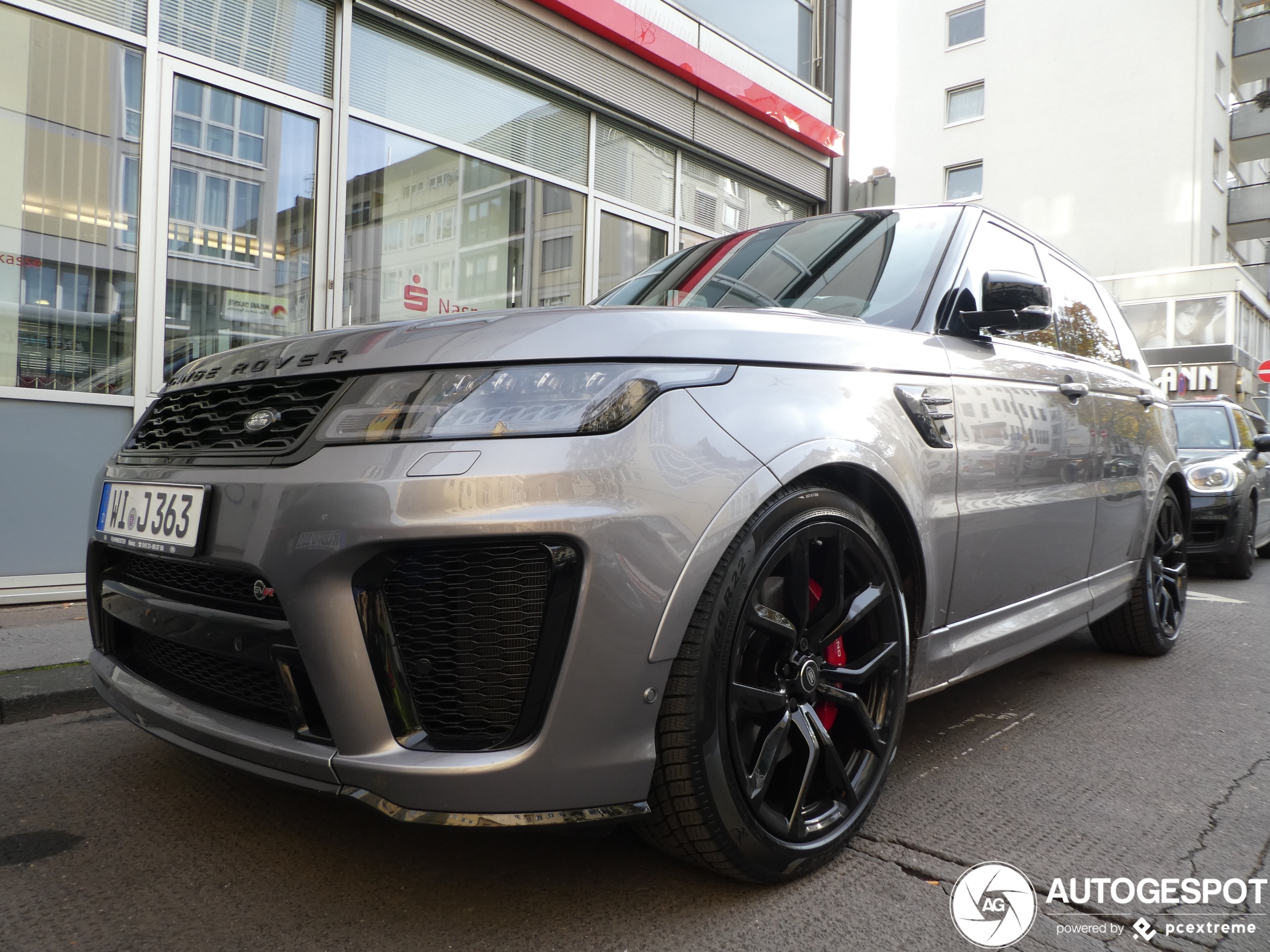 Land Rover Range Rover Sport SVR 2018