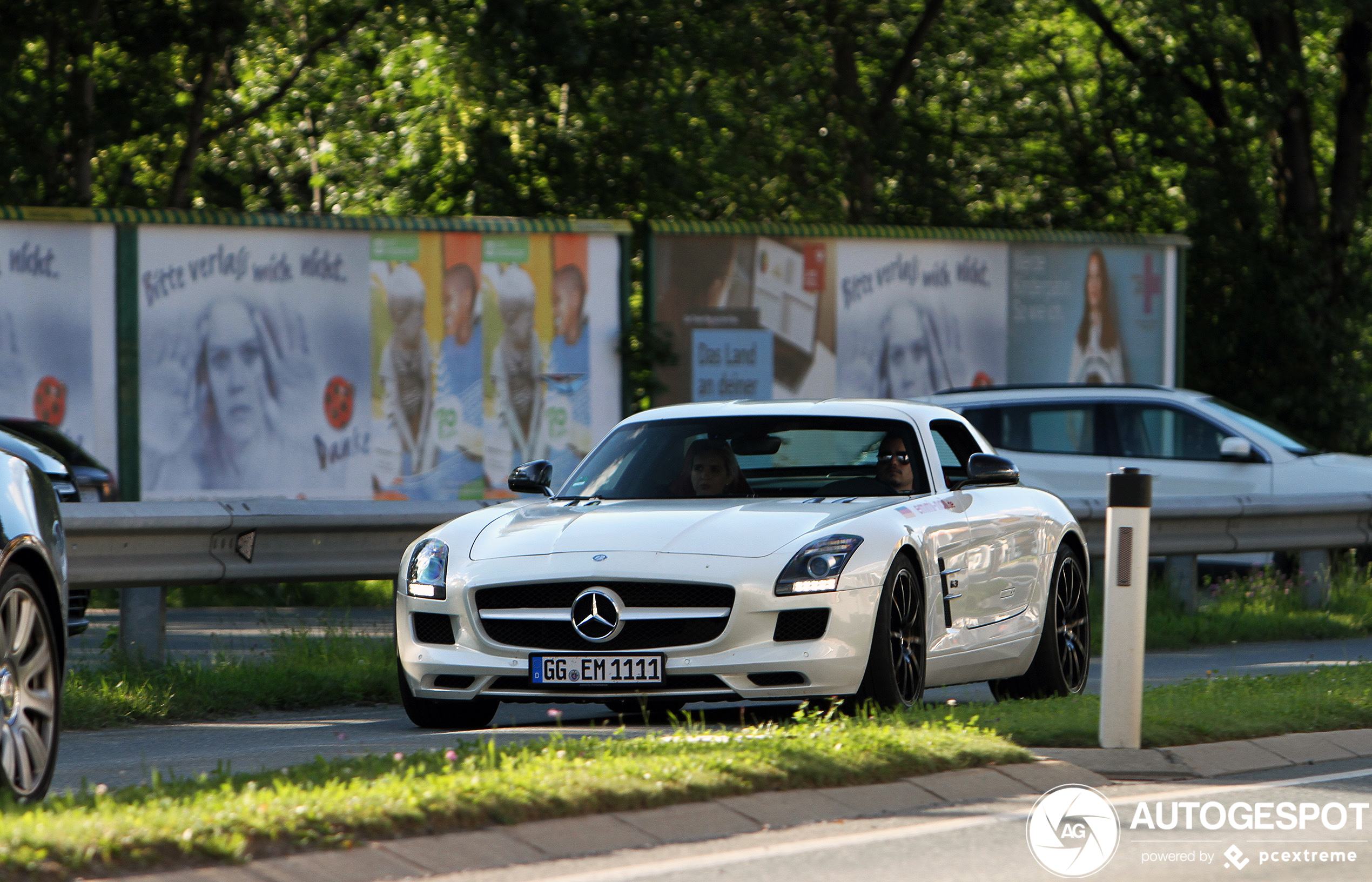 Mercedes-Benz SLS AMG