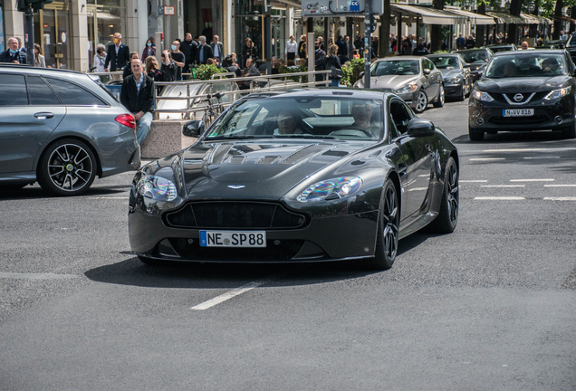 Aston Martin V12 Vantage S