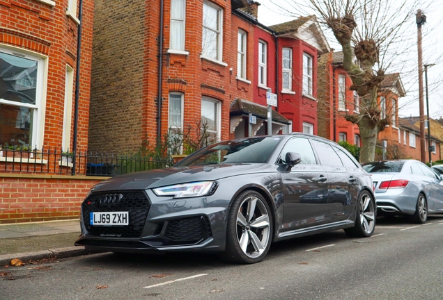 Audi RS4 Avant B9