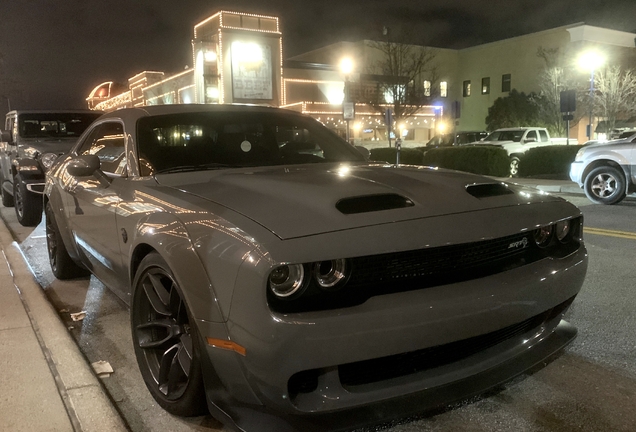 Dodge Challenger SRT Hellcat Widebody