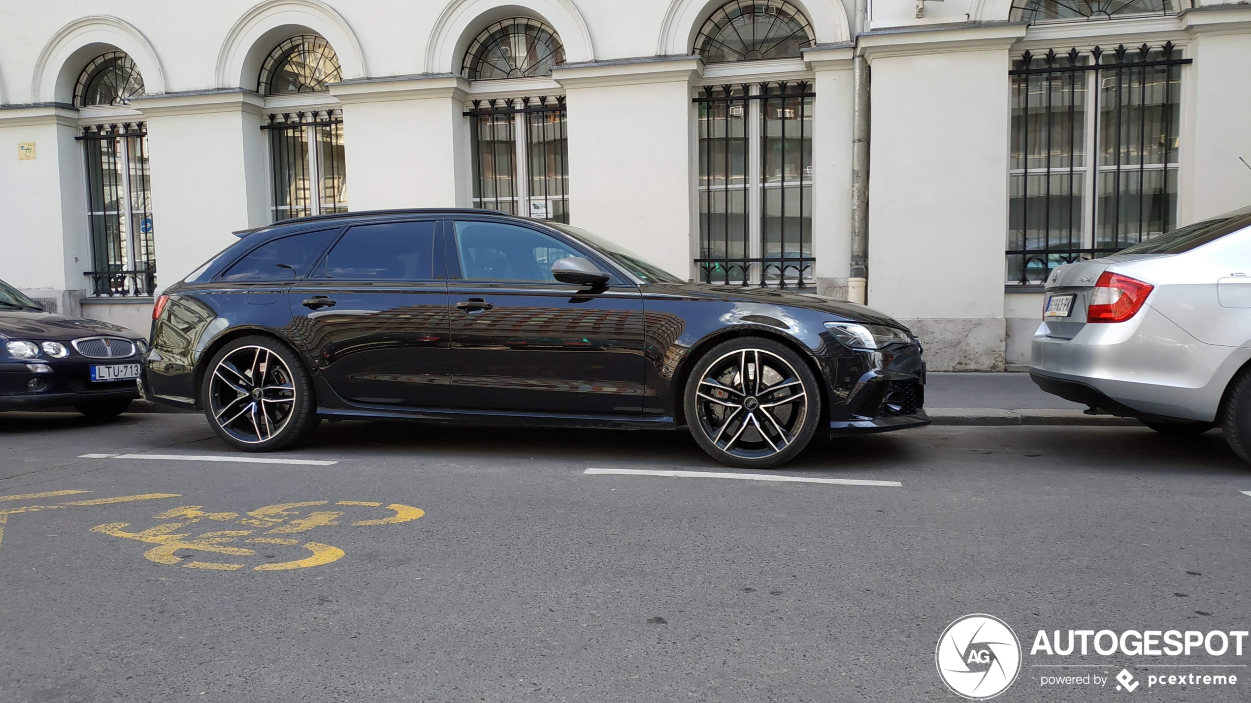 Audi RS6 Avant C7 2015