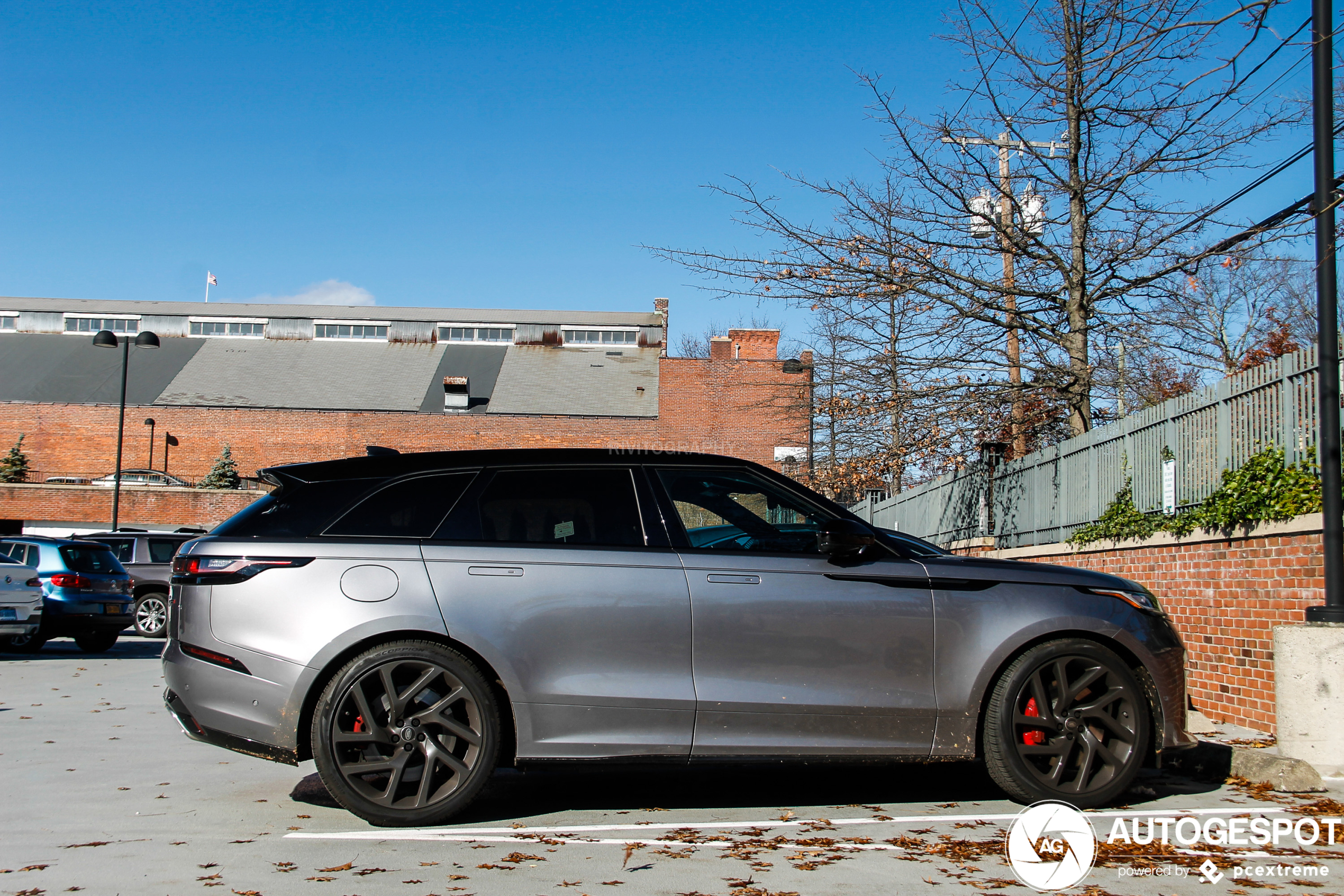 Land Rover Range Rover Velar SVAutobiography