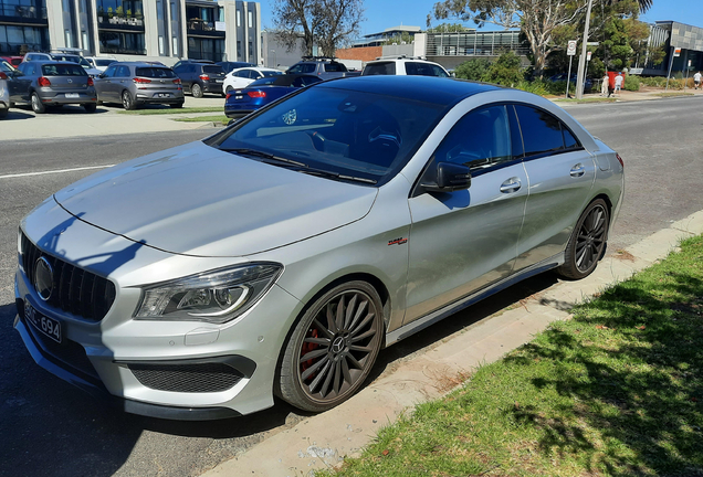 Mercedes-Benz CLA 45 AMG C117