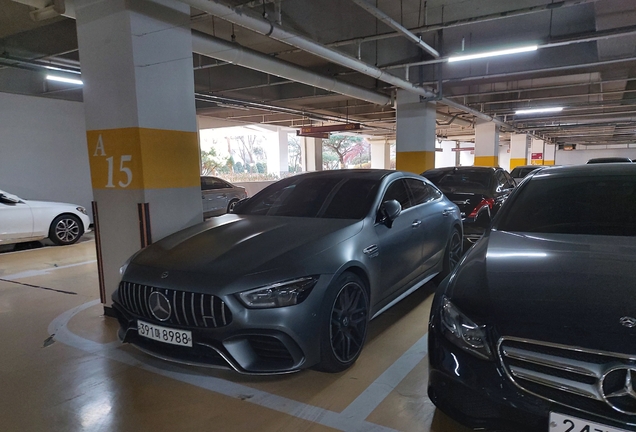 Mercedes-AMG GT 63 S X290