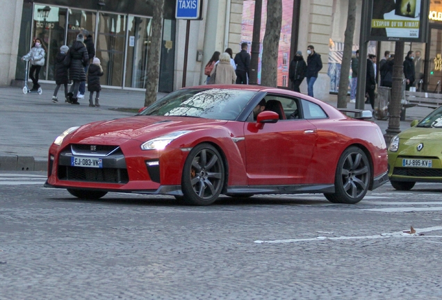 Nissan GT-R 2017
