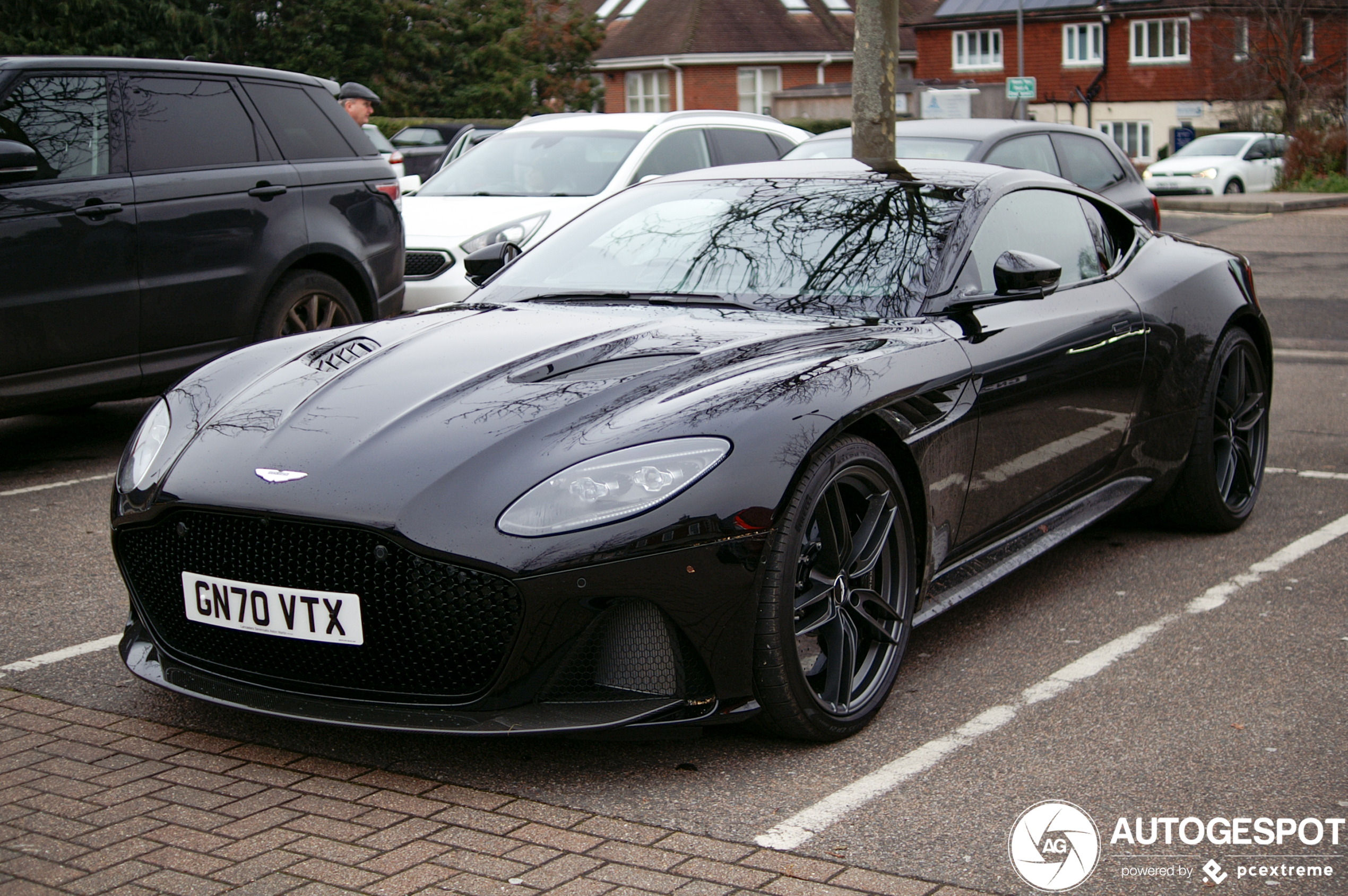 Aston Martin DBS Superleggera