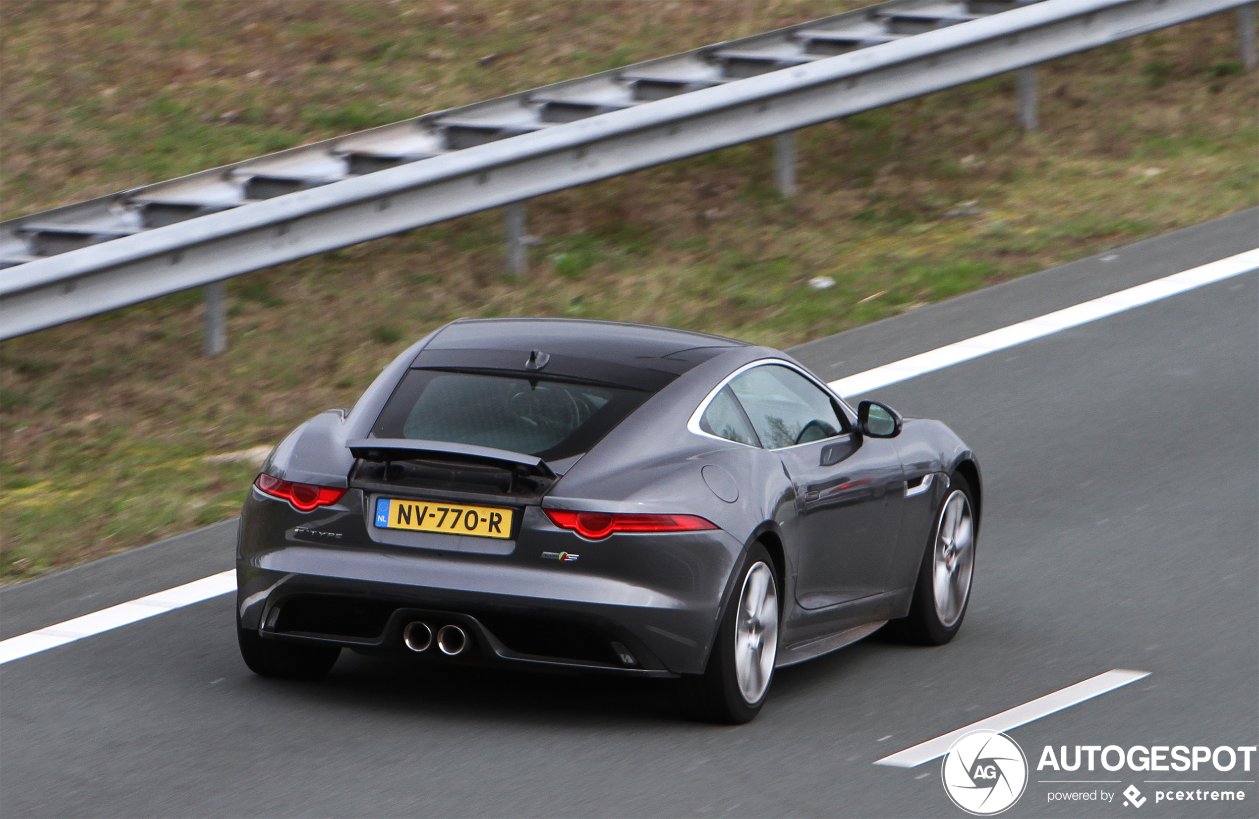 Jaguar F-TYPE S AWD Coupé