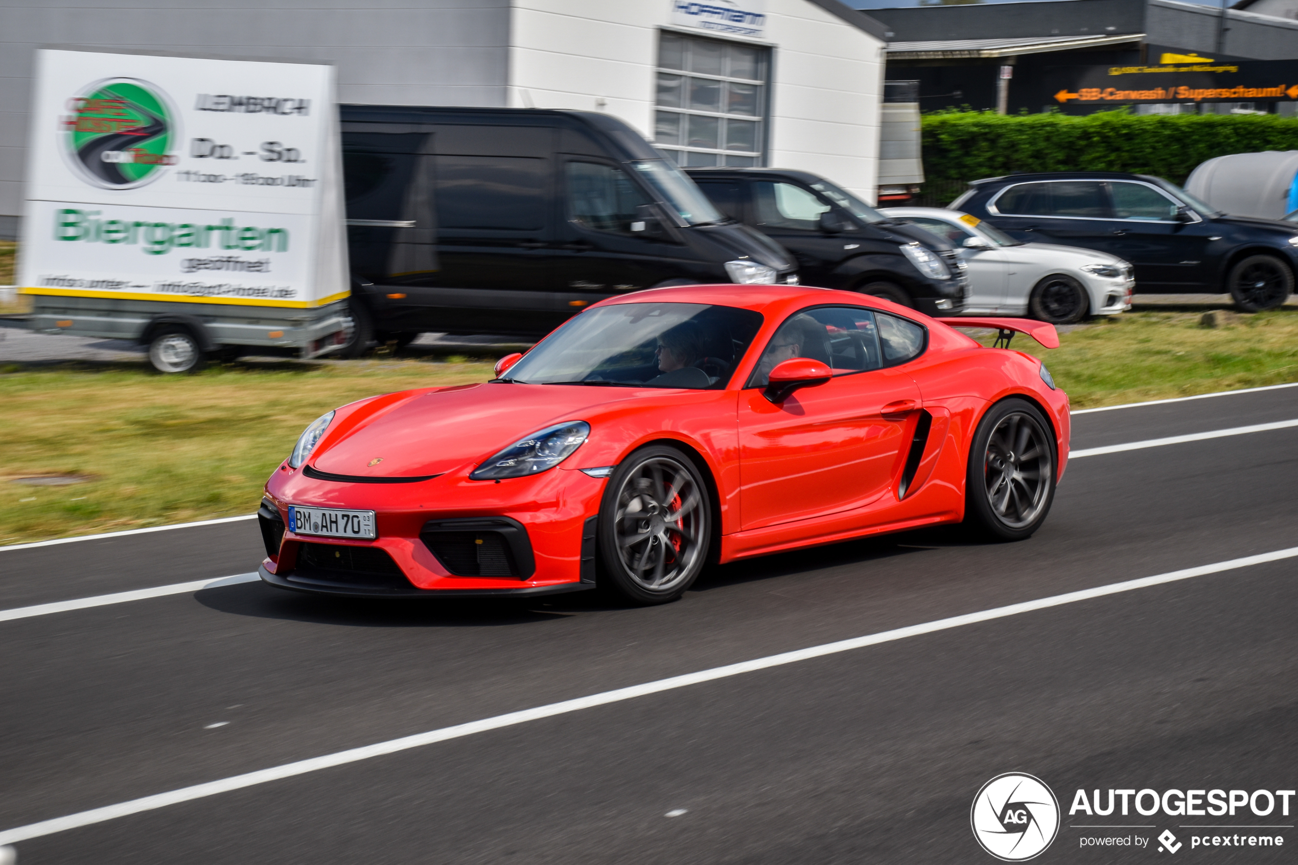 Porsche 718 Cayman GT4