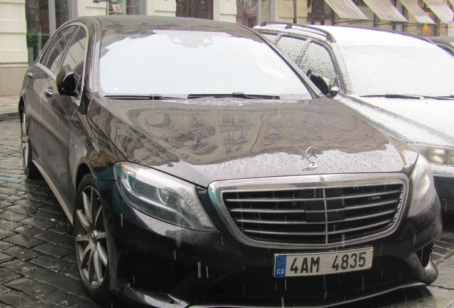 Mercedes-Benz S 63 AMG V222