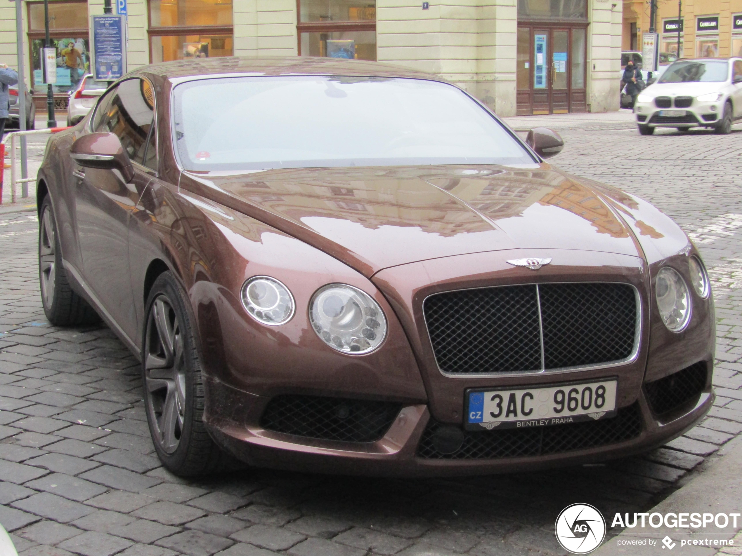 Bentley Continental GT V8