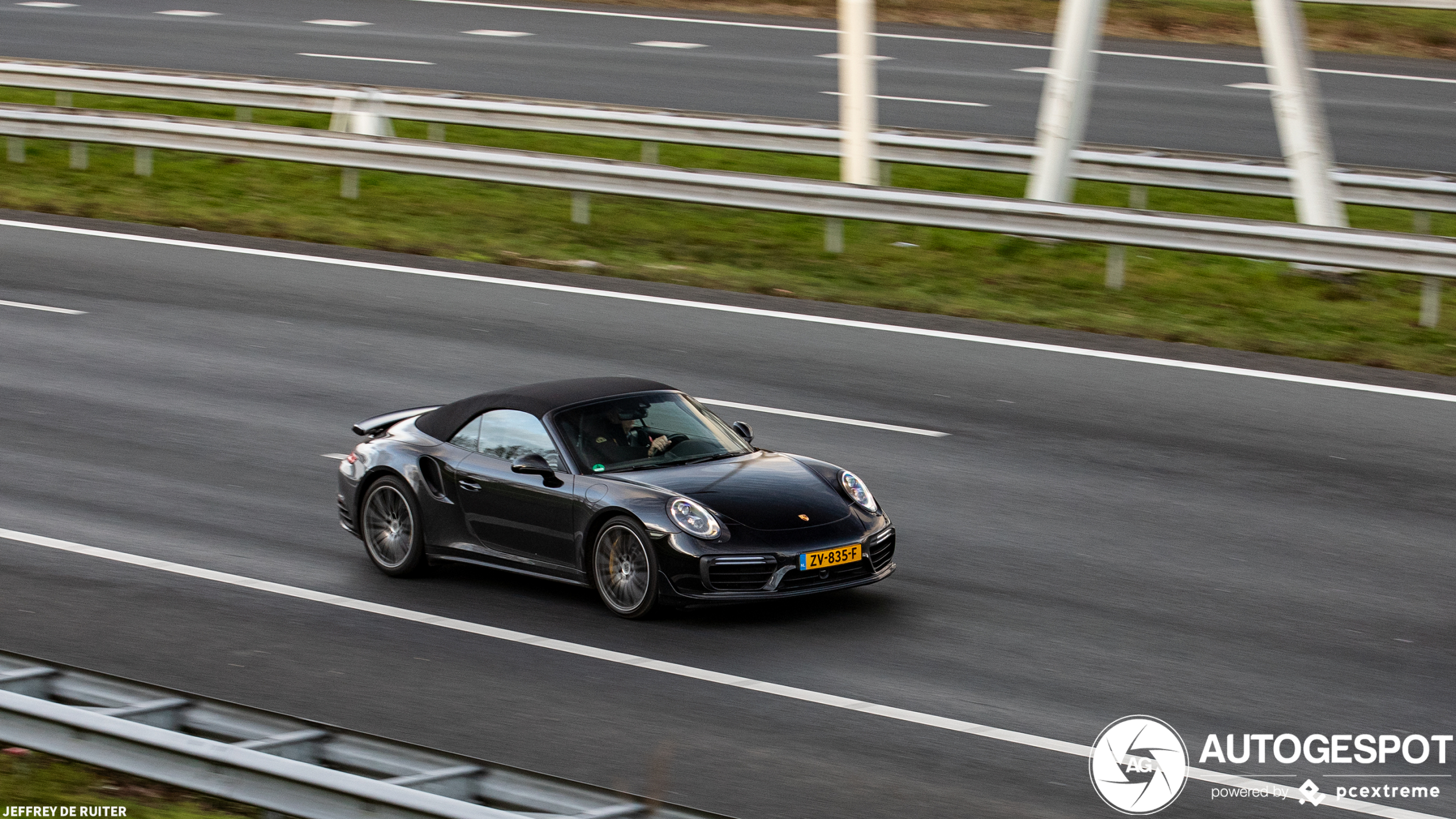 Porsche 991 Turbo S Cabriolet MkII