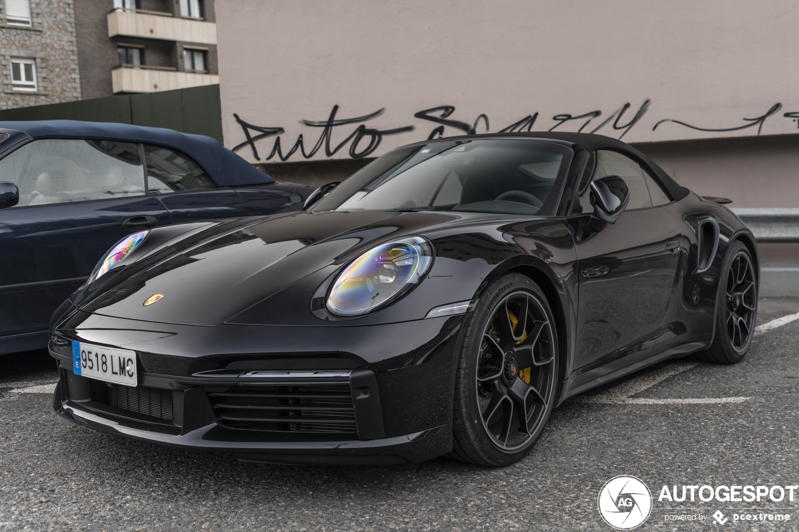 Porsche 992 Turbo S Cabriolet