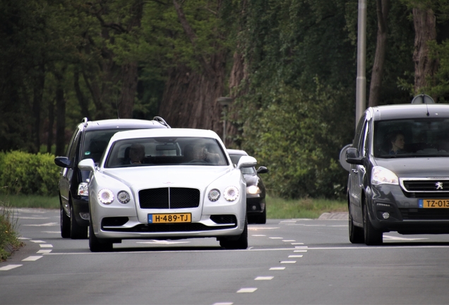 Bentley Flying Spur V8 S