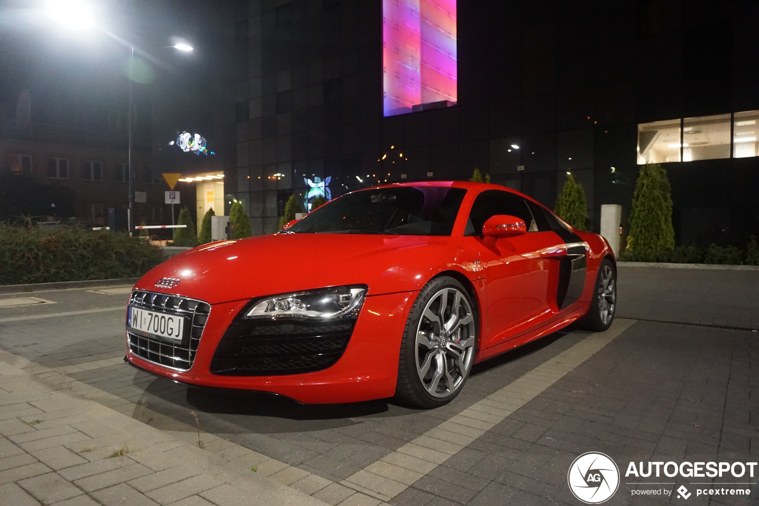 Audi R8 V10