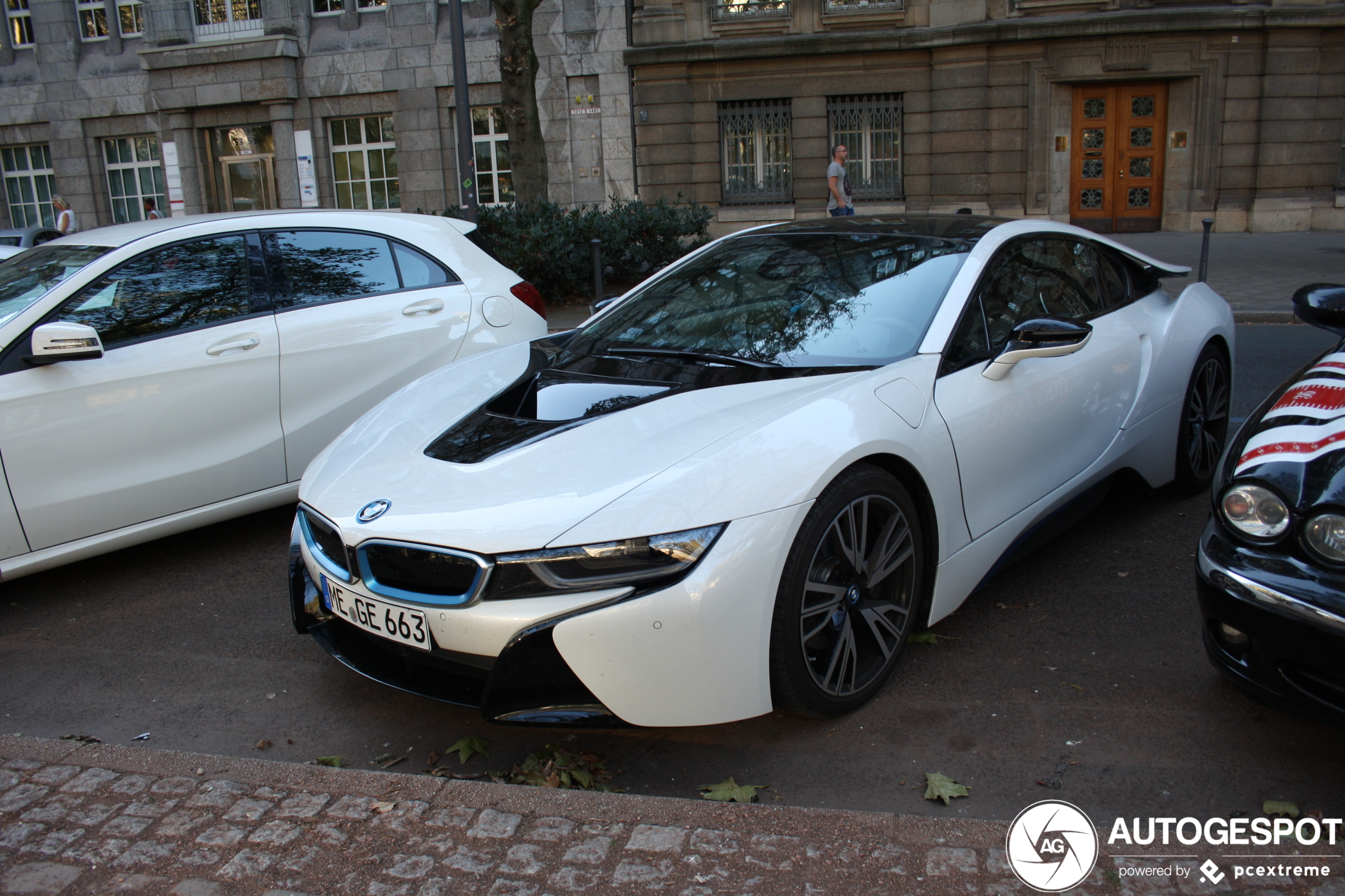 BMW i8