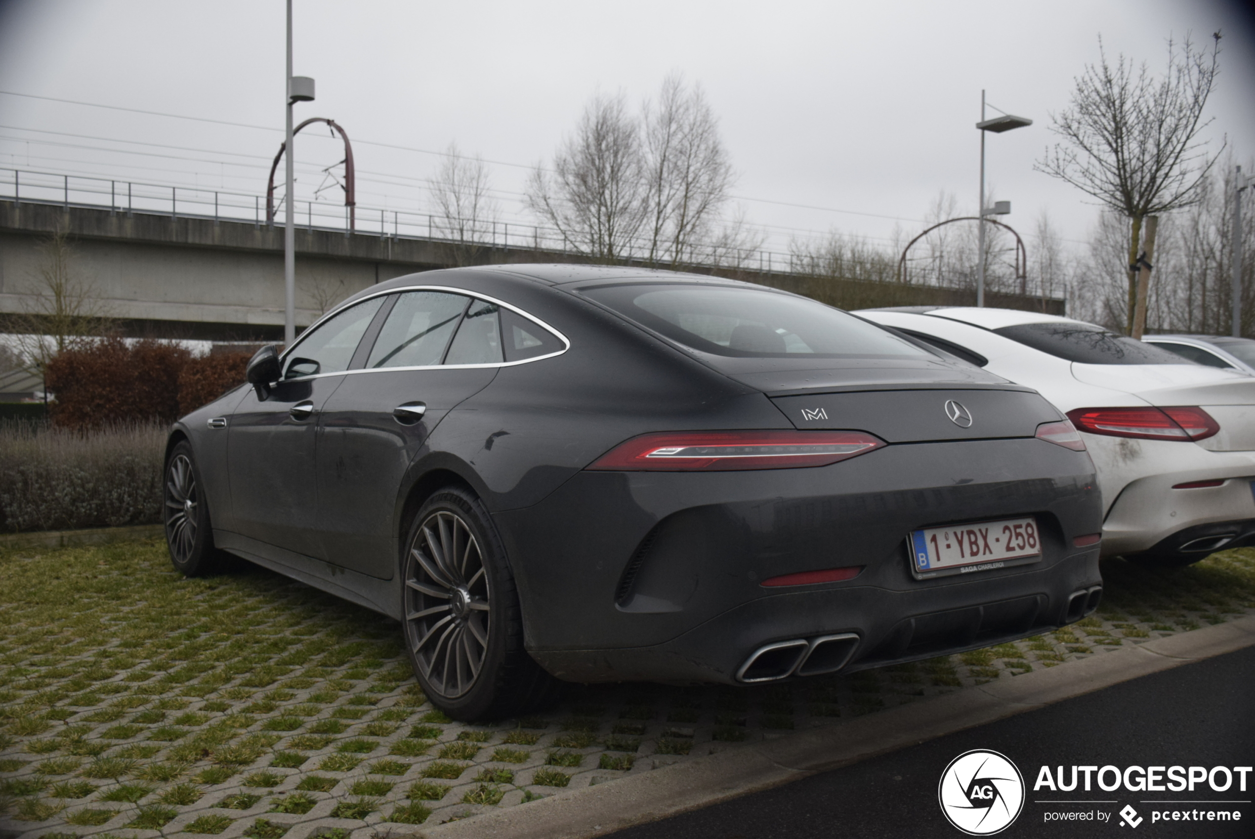 Mercedes-AMG GT 63 S X290