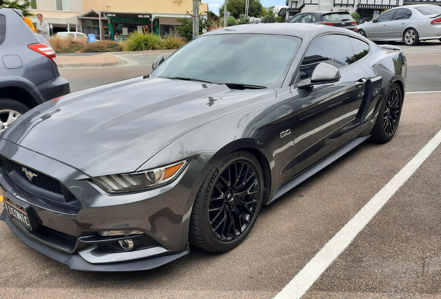 Ford Mustang GT 2015