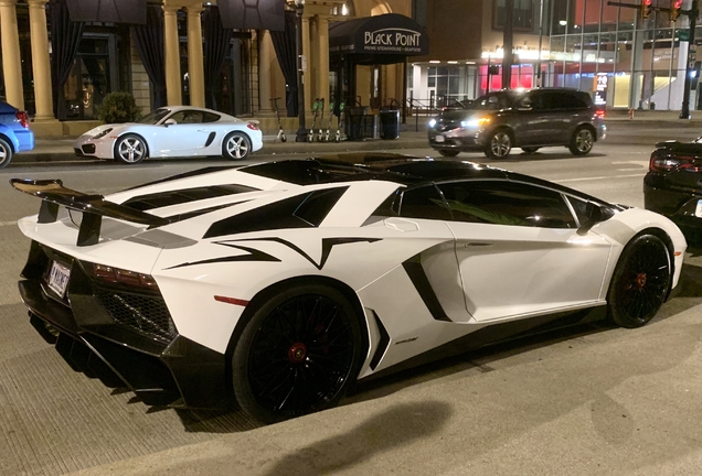 Lamborghini Aventador LP750-4 SuperVeloce Roadster