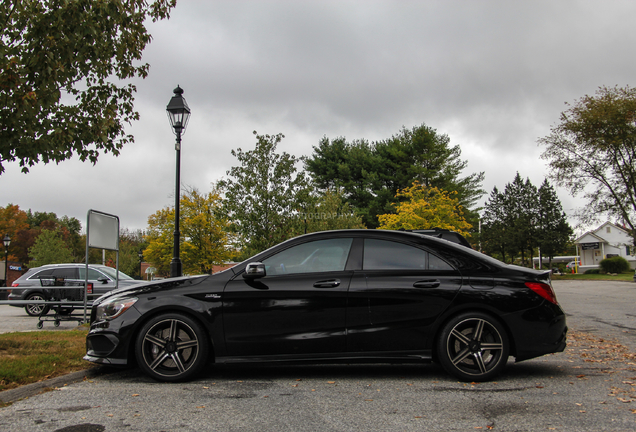 Mercedes-Benz CLA 45 AMG C117