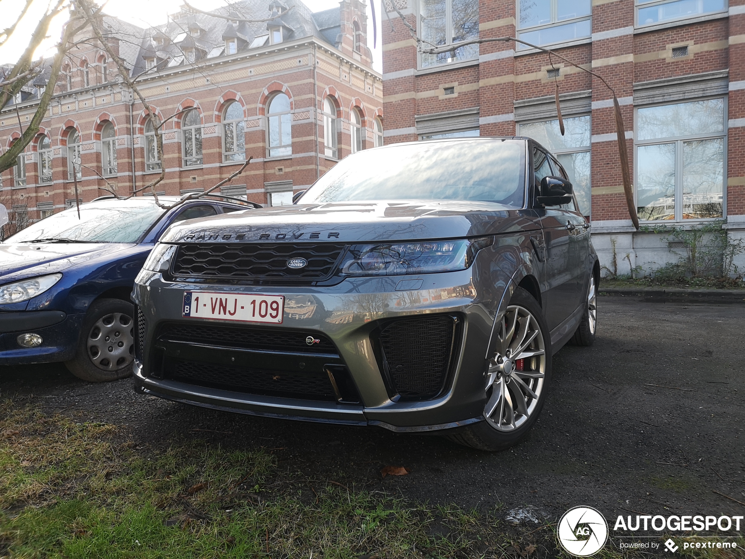 Land Rover Range Rover Sport SVR 2018