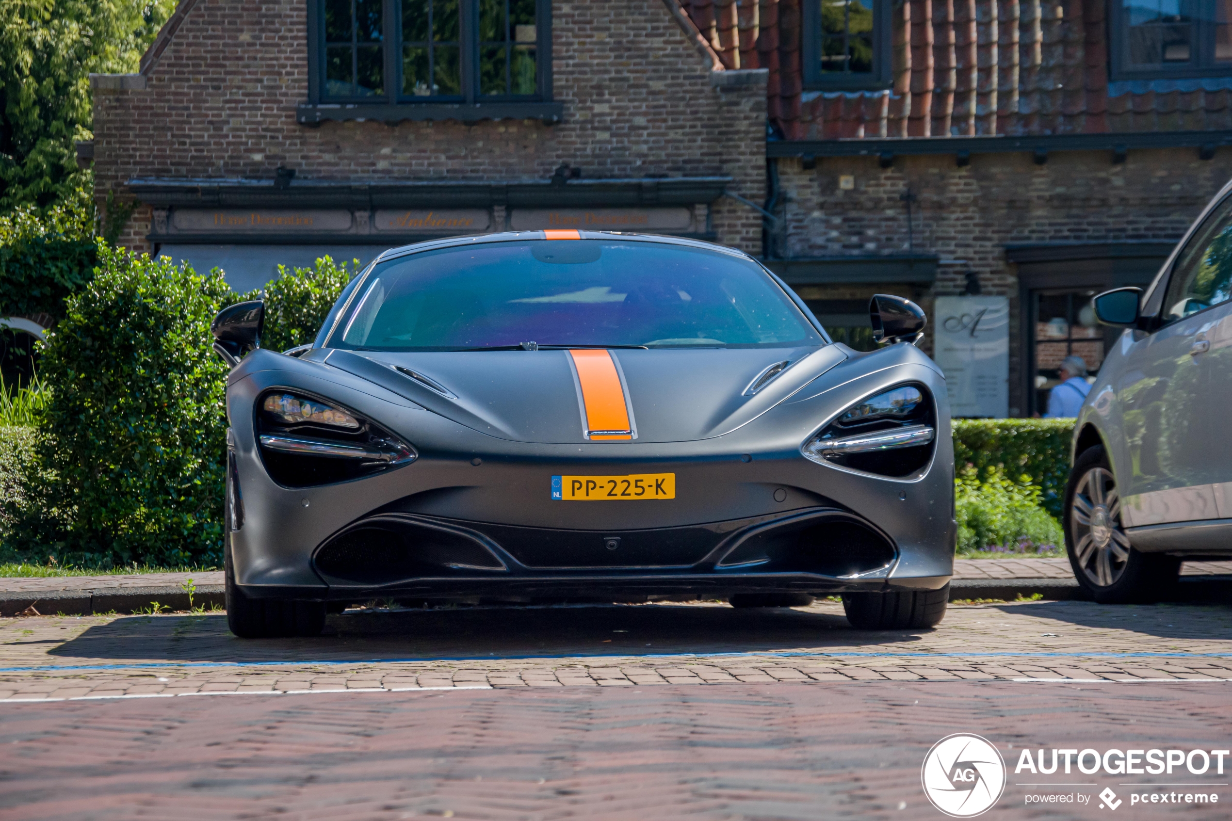 McLaren 720S