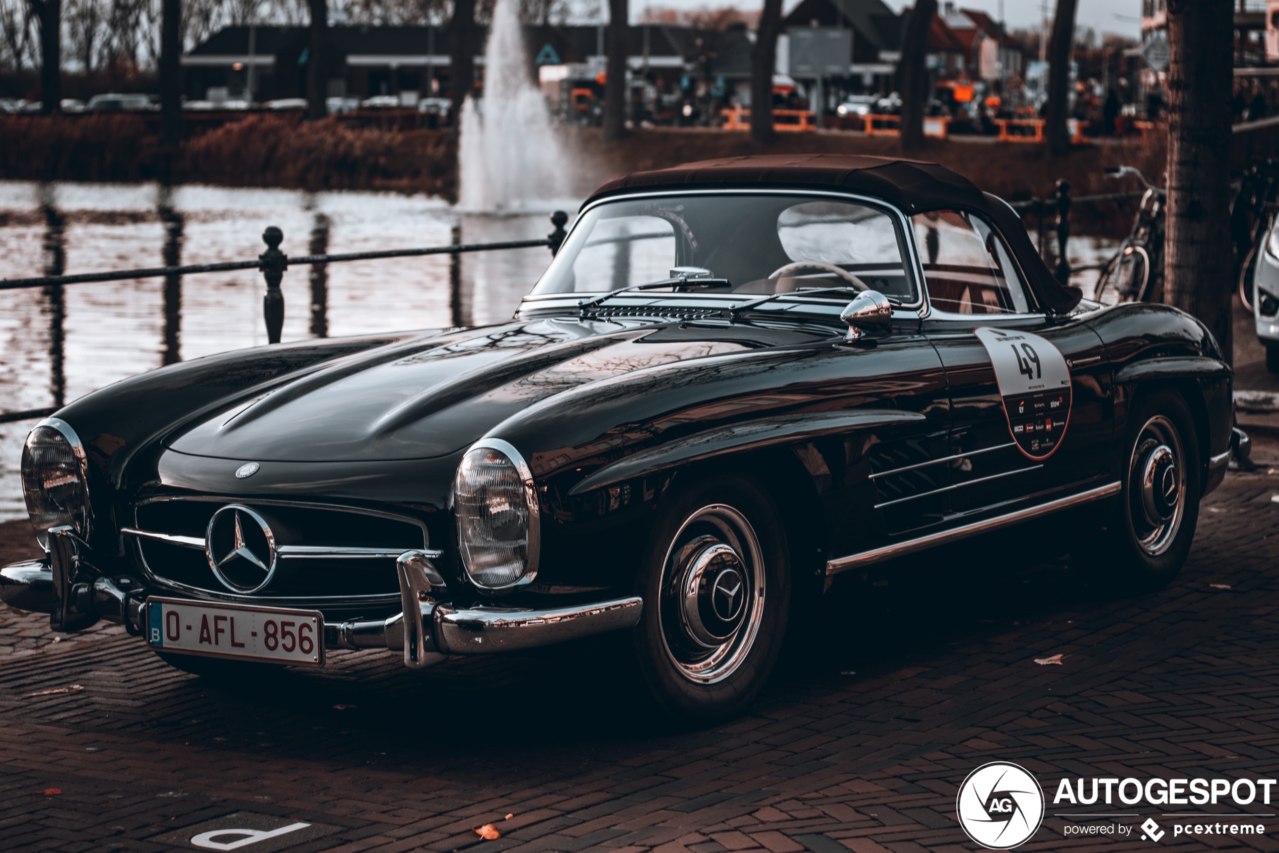 Mercedes-Benz 300SL Roadster