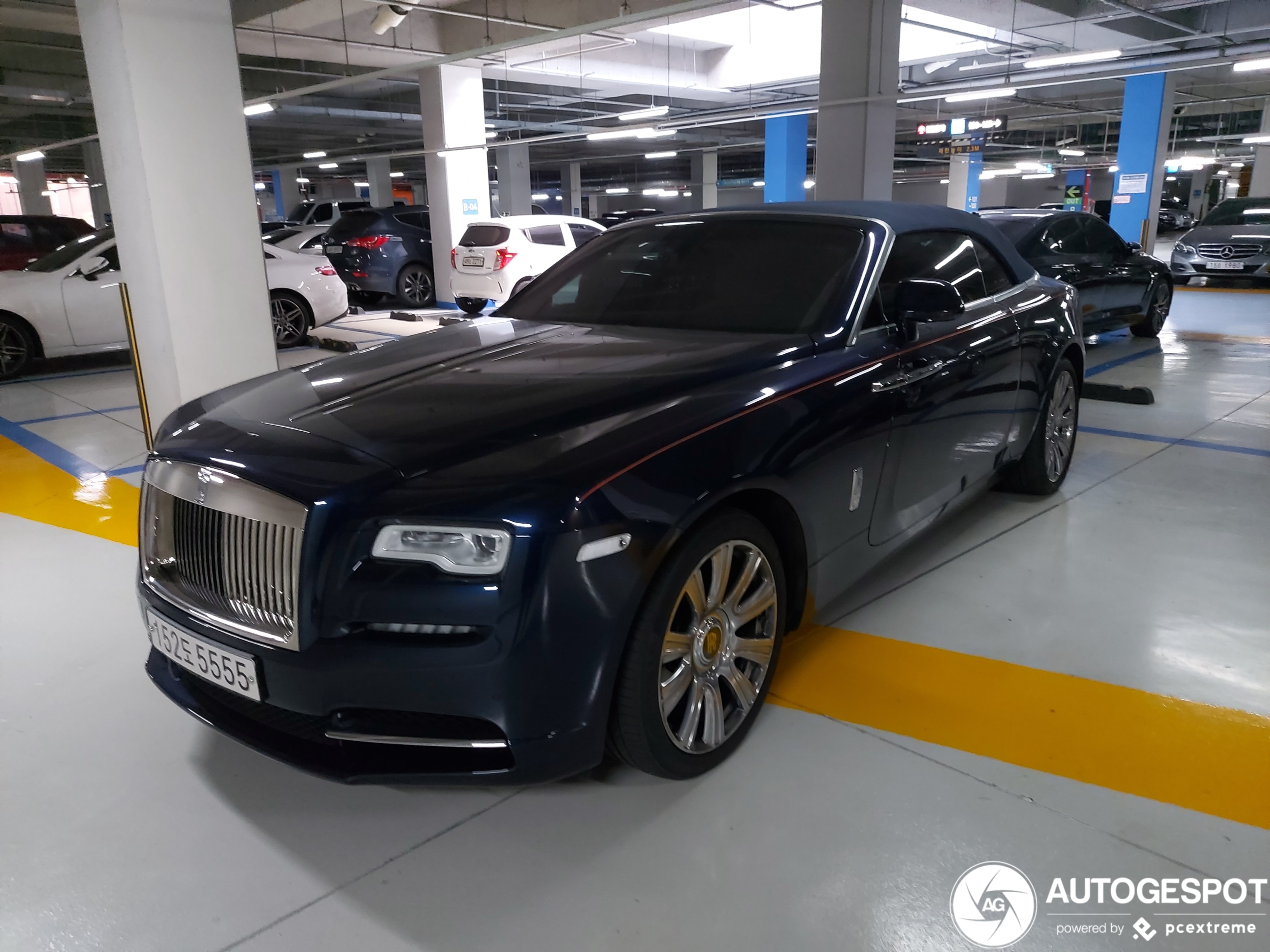 Rolls-Royce Dawn