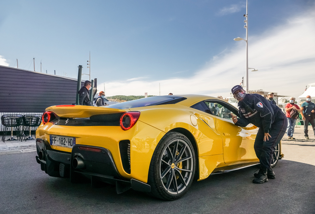 Ferrari 488 Pista