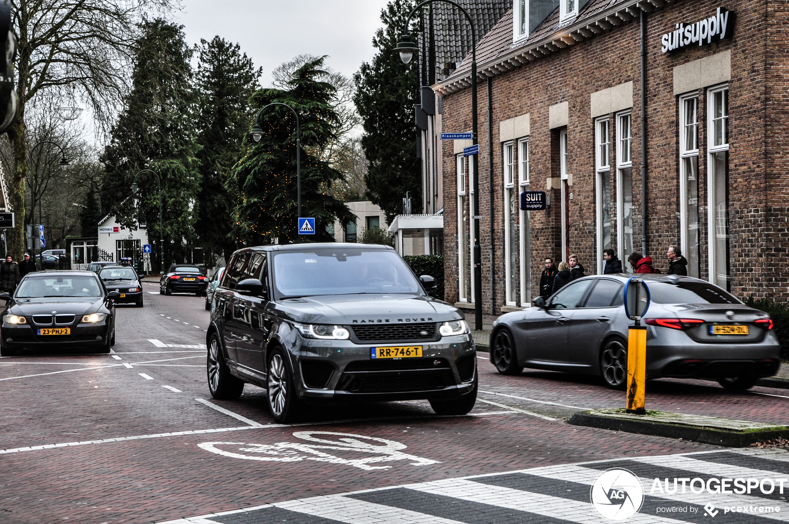 Land Rover Range Rover Sport SVR