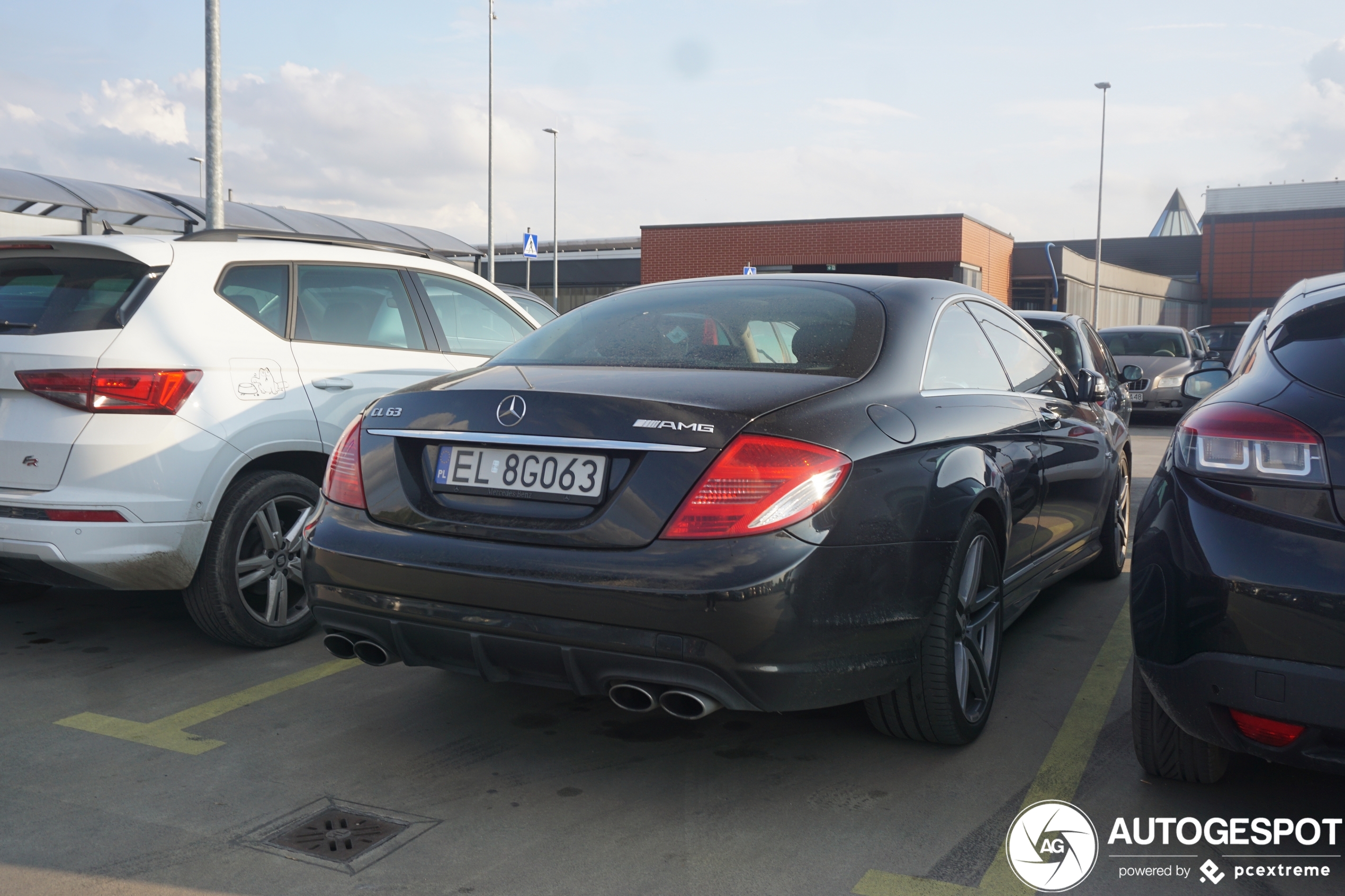 Mercedes-Benz CL 63 AMG C216